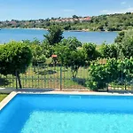 Vakantiehuis Volme Croatia